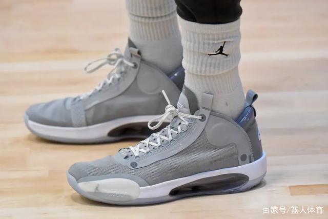 继续追梦！崔永熙与开拓者签下Exhibit10合同