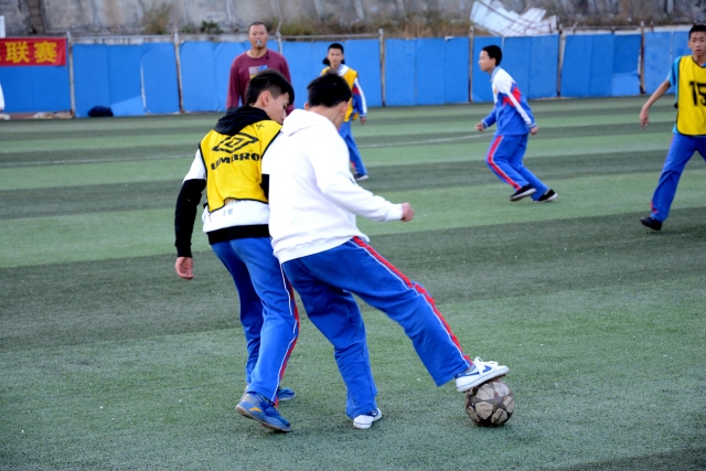 马德里打响榜首大战!数据:皇马或2-1笑傲德比